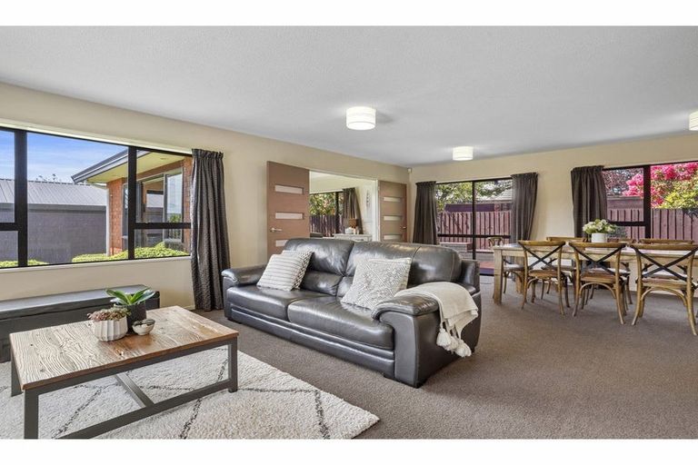 Photo of property in 19 Canon Stack Place, Kaiapoi, 7630