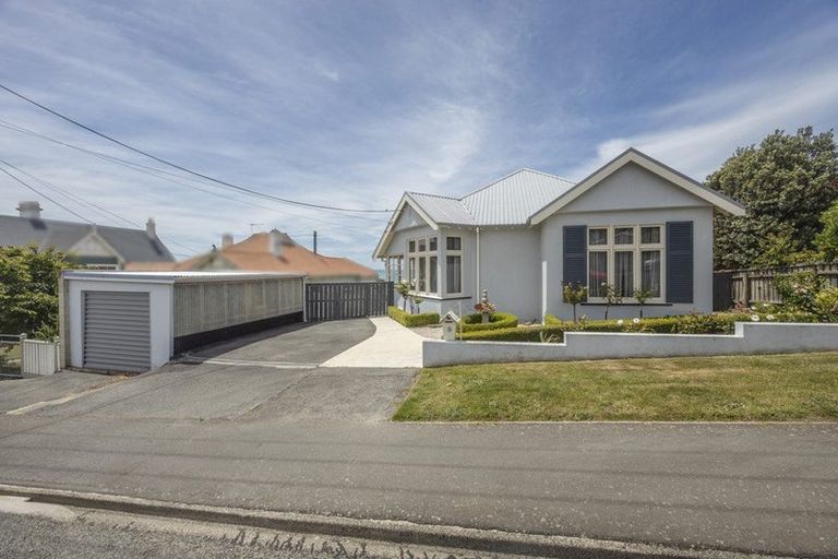 Photo of property in 9 Ure Street, South Hill, Oamaru, 9400