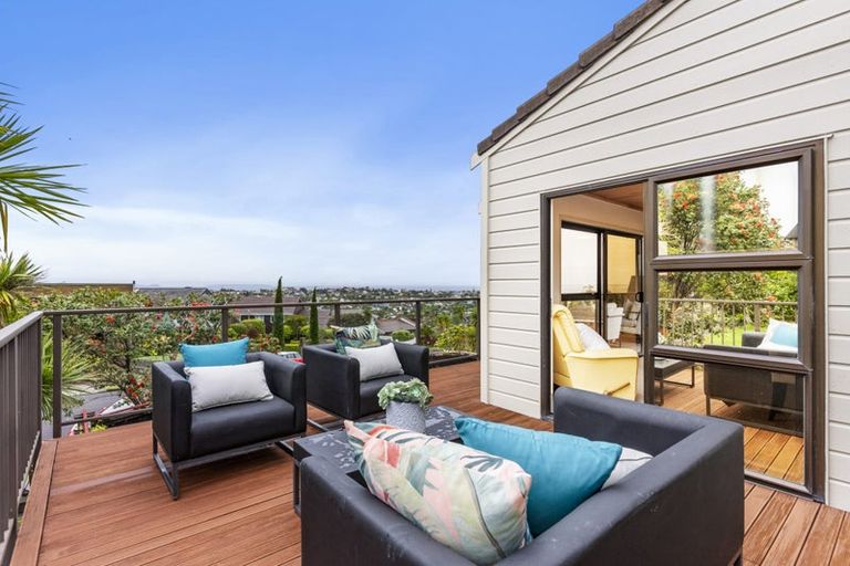 Photo of property in 49 Bellbird Rise, Murrays Bay, Auckland, 0630