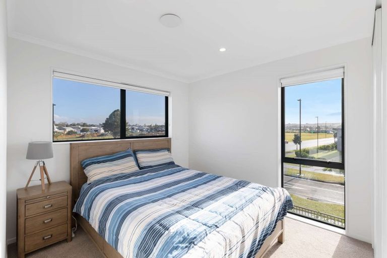 Photo of property in 54 Te Napi Drive, Takanini, 2112