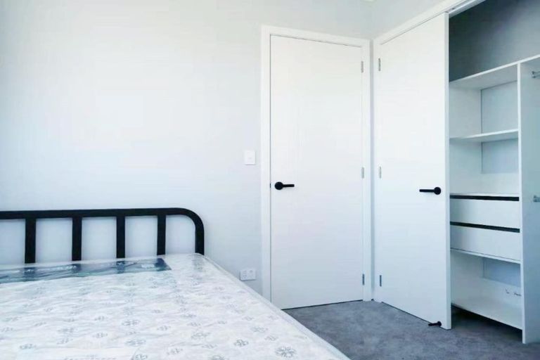 Photo of property in 6 Newport Place, Forrest Hill, Auckland, 0620