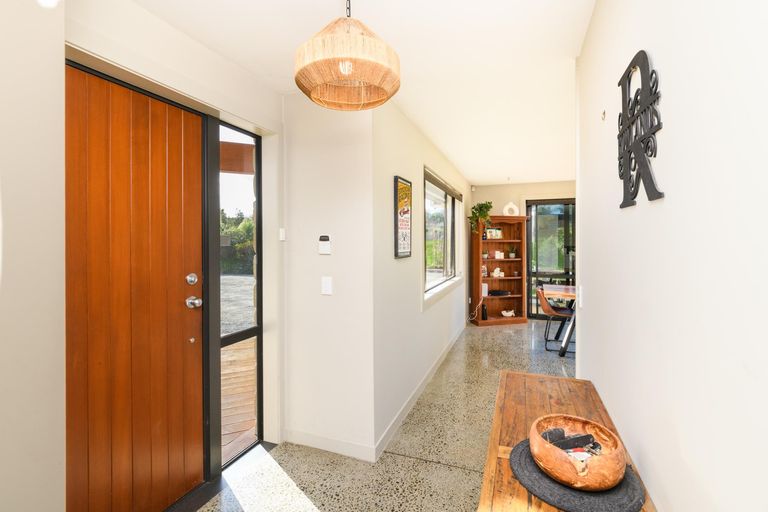 Photo of property in 49 Parrs Road, Bunnythorpe, Palmerston North, 4470