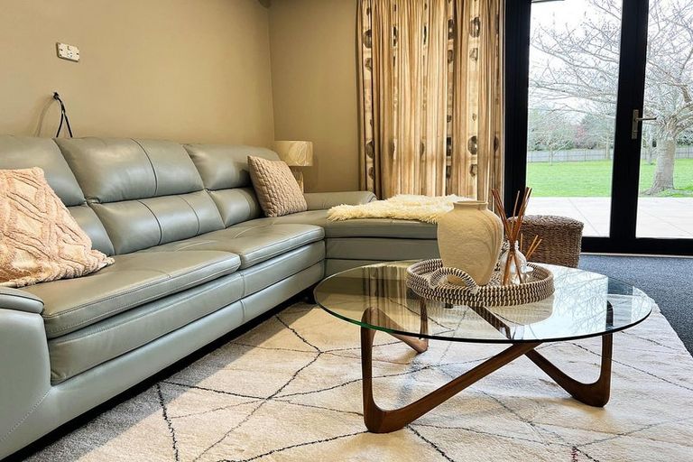 Photo of property in 290 Queen Elizabeth Ii Drive, Mairehau, Christchurch, 8052