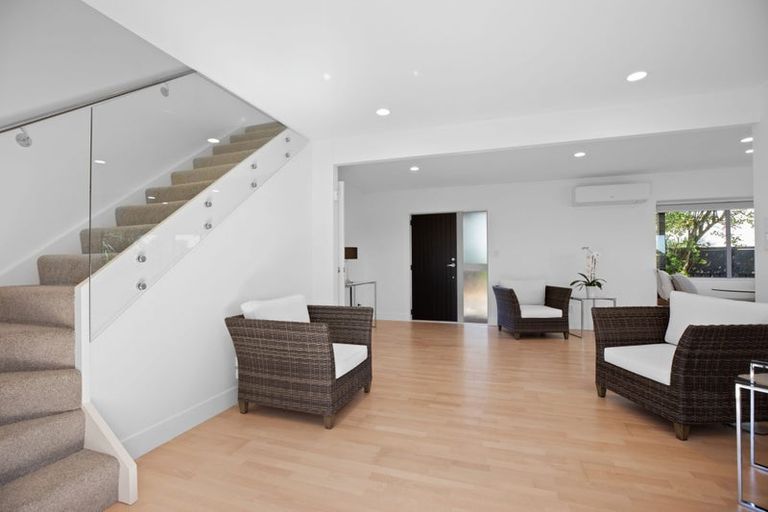 Photo of property in 338 Papamoa Beach Road, Papamoa Beach, Papamoa, 3118