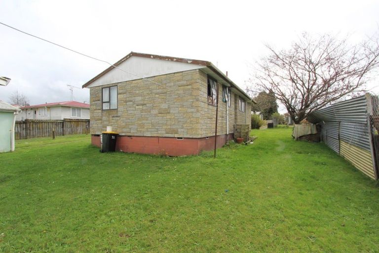 Photo of property in 12 Marr Place, Tokoroa, 3420