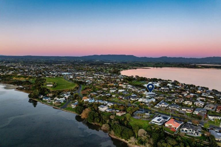 Photo of property in 37 Coppelia Avenue, Omokoroa, 3114