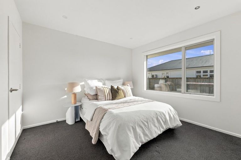 Photo of property in 1/52 North Avon Road, Richmond, Christchurch, 8013