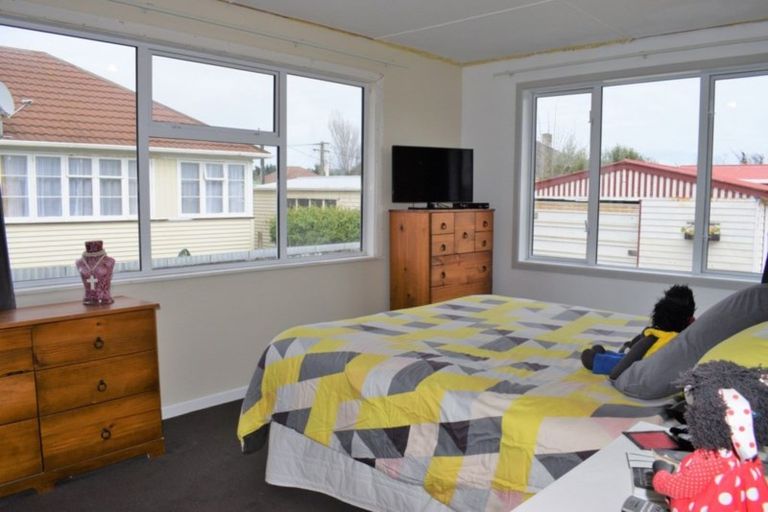 Photo of property in 37 Matene Street, Otaki, 5512