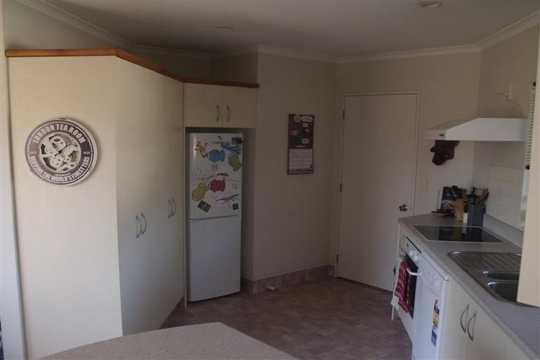 Photo of property in 3/28 Te Aute Road, Havelock North, 4130