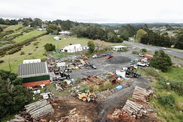 Photo of property in 668 Dairy Flat Highway, Dairy Flat, Albany, 0792