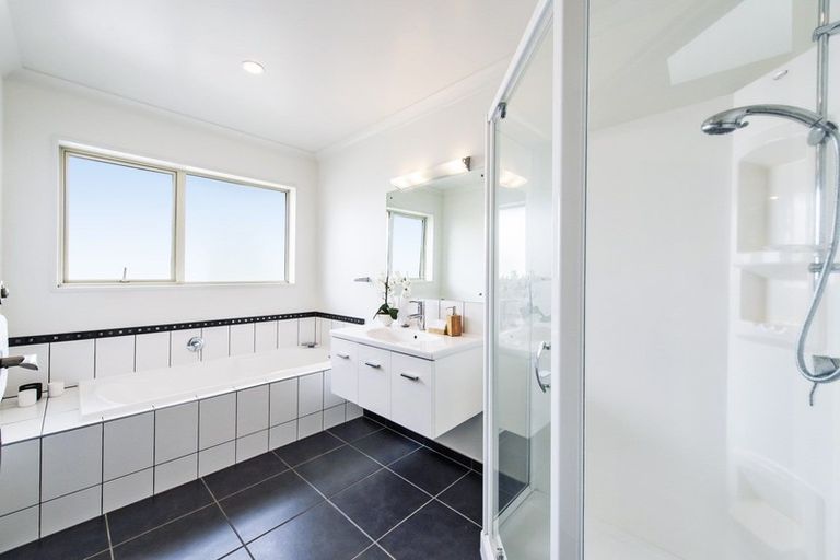 Photo of property in 29 Country Palms Drive, Halswell, Christchurch, 8025