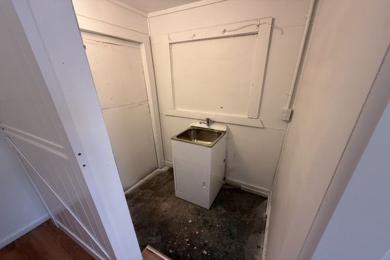Photo of property in 24 Waldegrave Street, Palmerston North, 4410