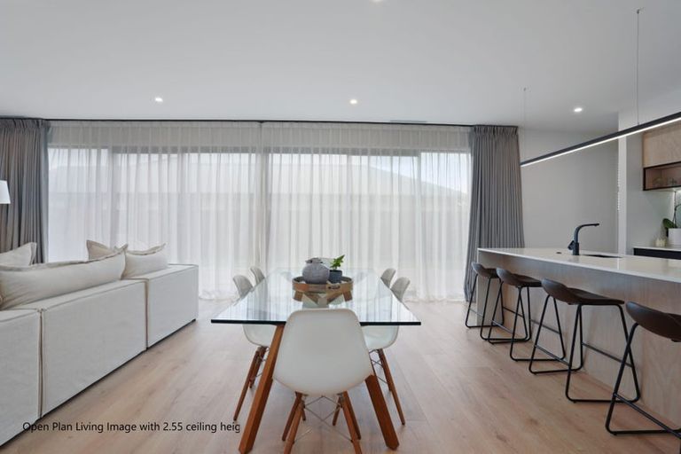 Photo of property in 98 River Stone Drive, Halswell, Christchurch, 8025