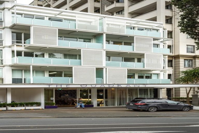 Photo of property in The Quadrant Apartments, 1922/10 Waterloo Quadrant, Auckland Central, Auckland, 1010
