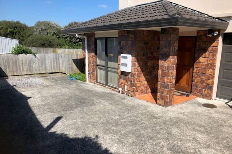 Photo of property in 11 Innisowen Place, Flat Bush, Auckland, 2019