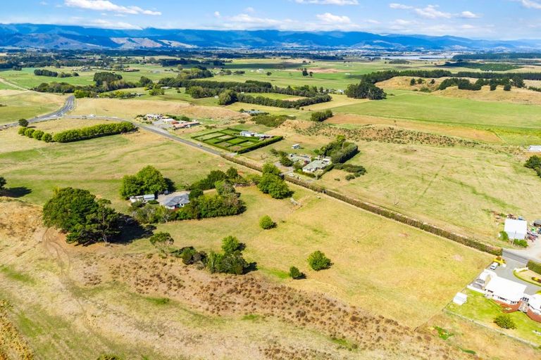 Photo of property in 42 Waitarere Beach Road, Waitarere, Levin, 5574