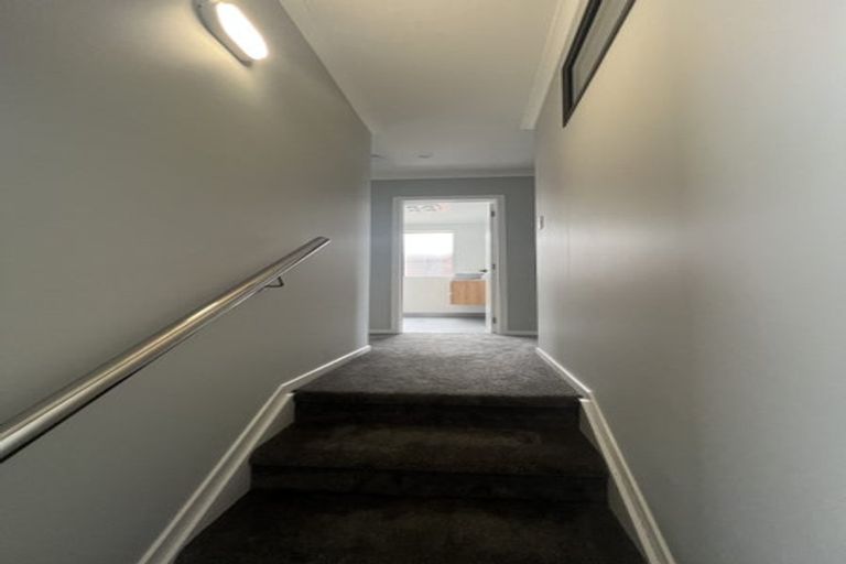 Photo of property in 2/1 Sundown Crescent, Melville, Hamilton, 3206