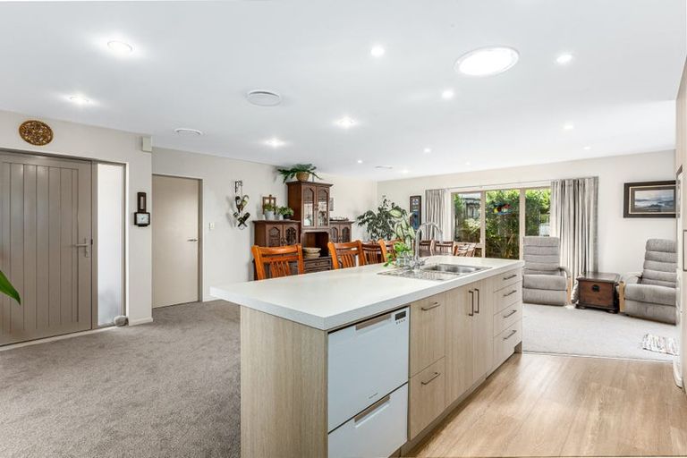 Photo of property in 25 Kahurangi Heights, Aotea, Porirua, 5024