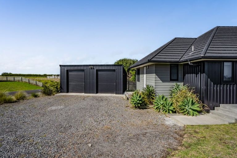 Photo of property in 288 Tai Road, Opunake, 4681