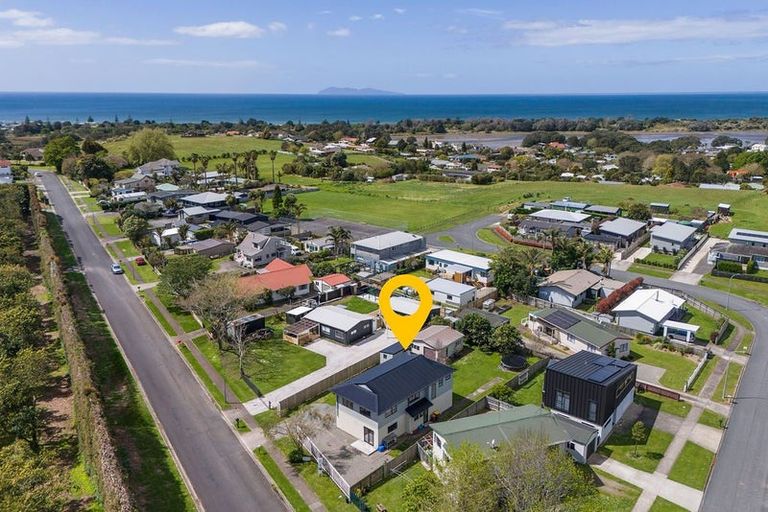 Photo of property in 24 Koutunui Road, Athenree, Katikati, 3177