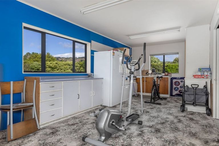 Photo of property in 38 Pohutukawa Drive, Levin, 5571