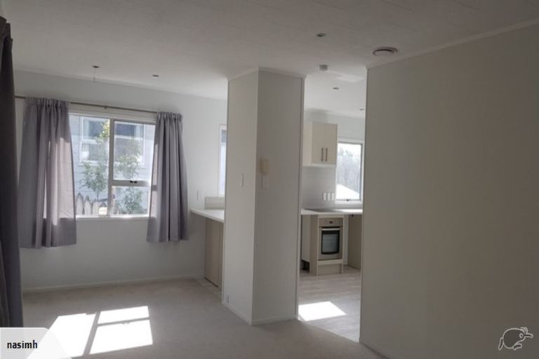 Photo of property in 56 Parrs Cross Road, Henderson, Auckland, 0612