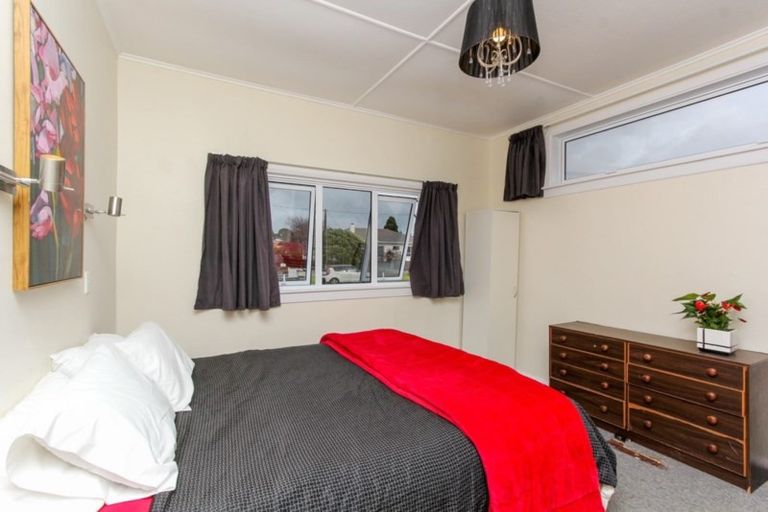 Photo of property in 5 Atiawa Street, Glen Avon, New Plymouth, 4312