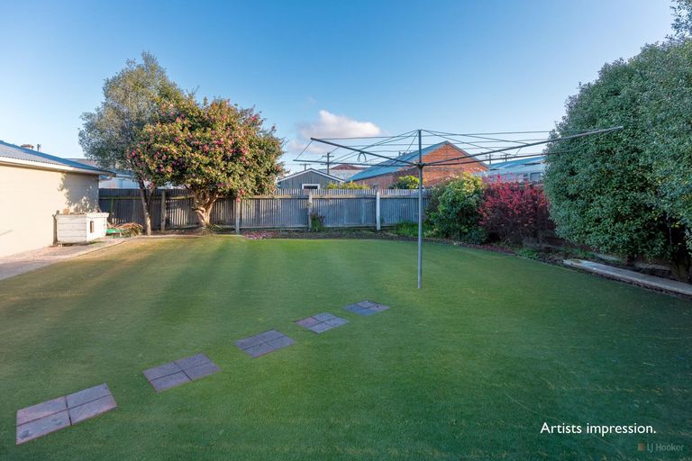 Photo of property in 2 Kennedy Crescent, Waimate, 7924