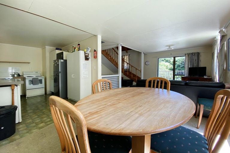 Photo of property in 27 Tainui Street, Mokau, 4376
