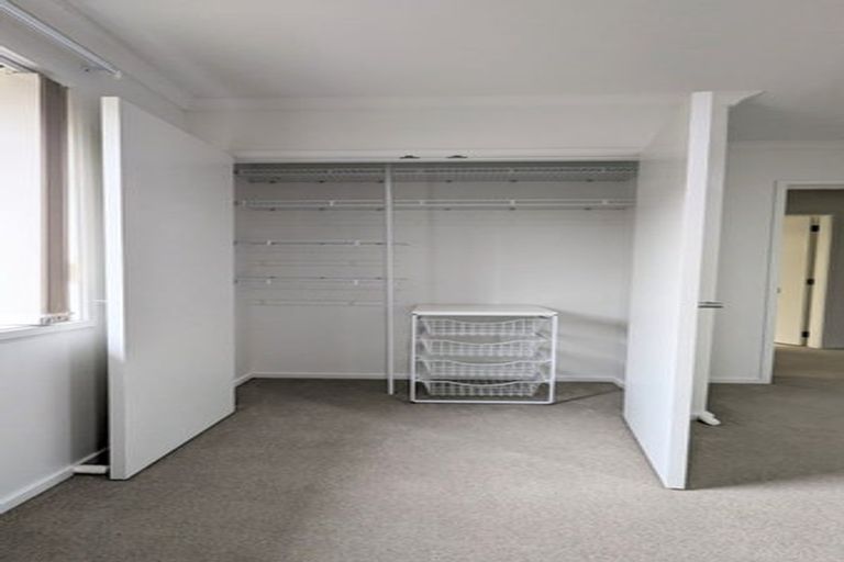 Photo of property in 18 Edgeview Crescent, Fitzroy, Hamilton, 3206