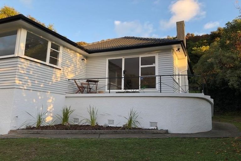 Photo of property in 52 Hay Street, Naenae, Lower Hutt, 5011