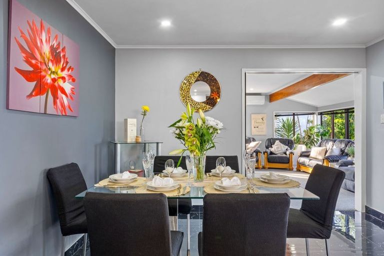 Photo of property in 34 Spinnaker Drive, Te Atatu Peninsula, Auckland, 0610