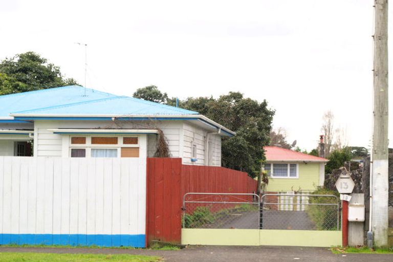 Photo of property in 11 Hain Avenue, Mangere East, Auckland, 2024