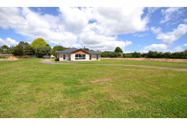 Photo of property in 4 Hoults Way, Kerikeri, 0230