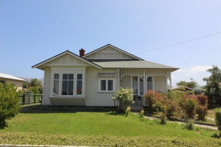 Photo of property in 52 Belt Street, Waimate, 7924