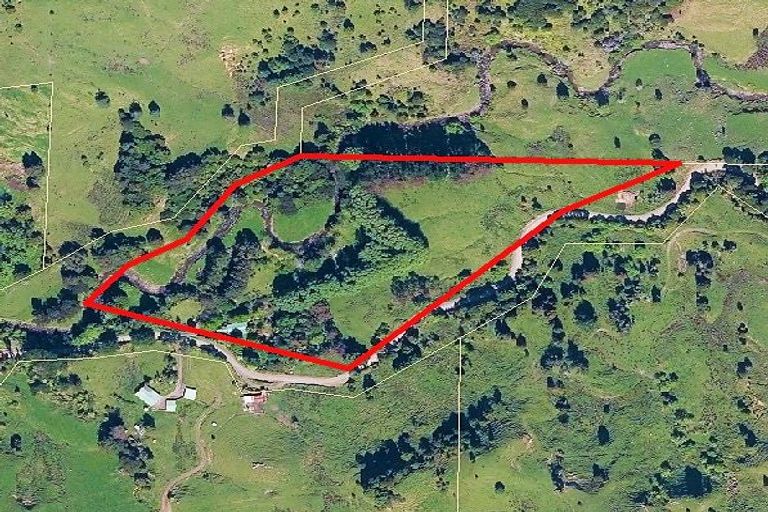 Photo of property in 225 Taita Road, Waimamaku, Kaikohe, 0473