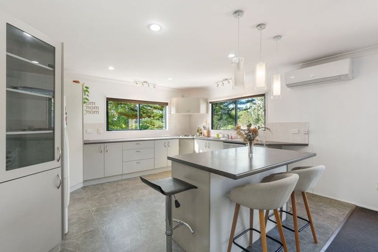 Photo of property in 161a Don Buck Road, Massey, Auckland, 0614