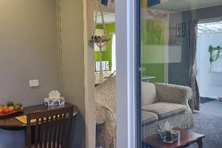 Photo of property in 8 Rangiora Street, Mangakino, 3421