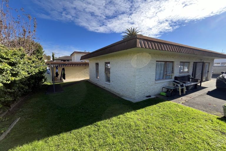 Photo of property in 13a East Street, Papakura, 2110