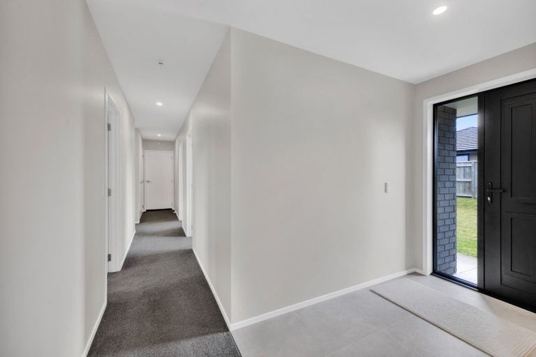 Photo of property in 3 Macbeth Street, Stratford, 4332