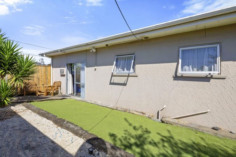 Photo of property in 51a Richmond Street, Waitara, 4320