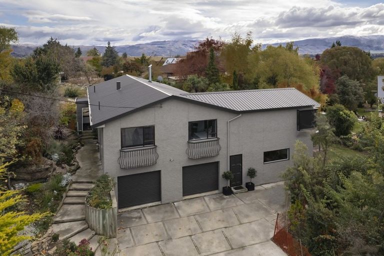 Photo of property in 55 Aronui Road, Bridge Hill, Alexandra, 9320