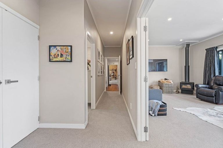 Photo of property in 767 Mokau Road, Mimi, Urenui, 4377