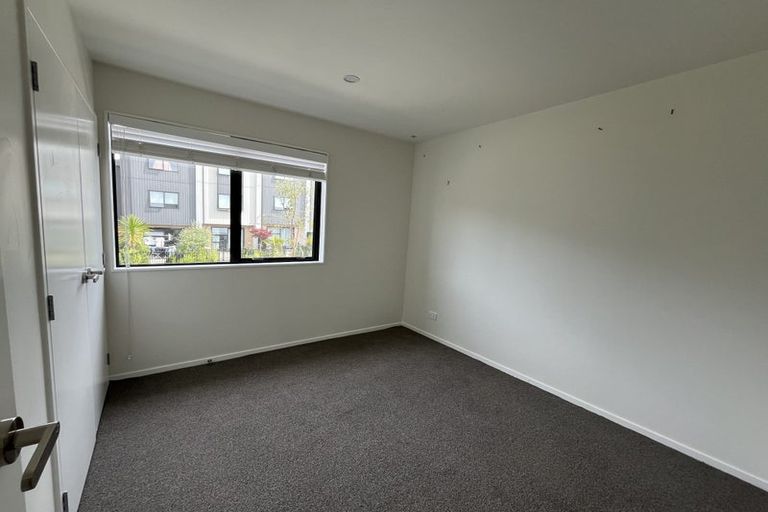 Photo of property in 22 Jabuka Street, Glen Eden, Auckland, 0602