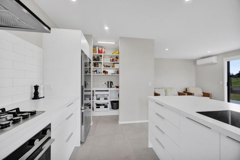 Photo of property in 3 Macbeth Street, Stratford, 4332