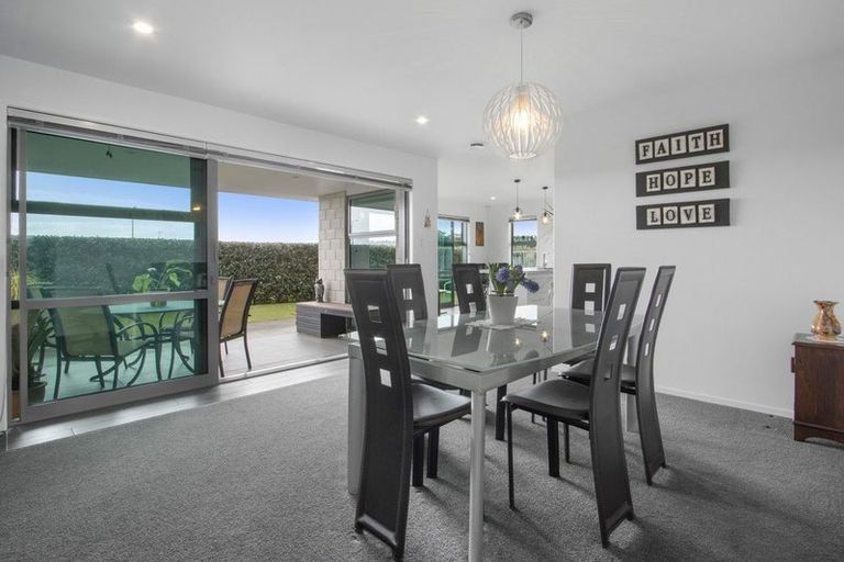 Photo of property in 18 Nolan Place, Katikati, 3129