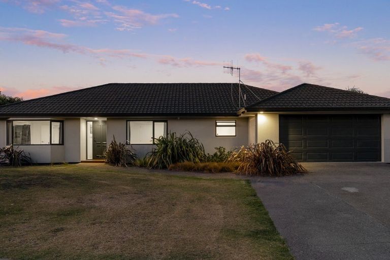Photo of property in 1 Marchignal Street, Coastlands, Whakatane, 3120