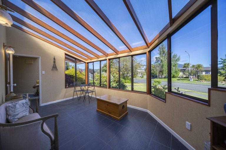 Photo of property in 8 Bowen Street, Te Anau, 9600