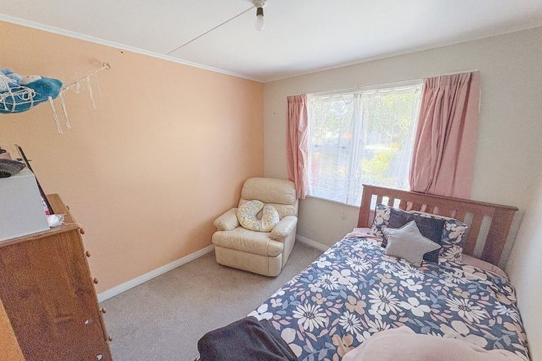 Photo of property in 59 Liverpool Street, Levin, 5510