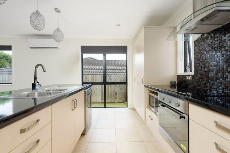 Photo of property in 26 Falcon Drive, Welcome Bay, Tauranga, 3112